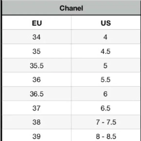 Chanel Black Sequin Sparkle CC Pumps | 38 - Picture 12 of 16